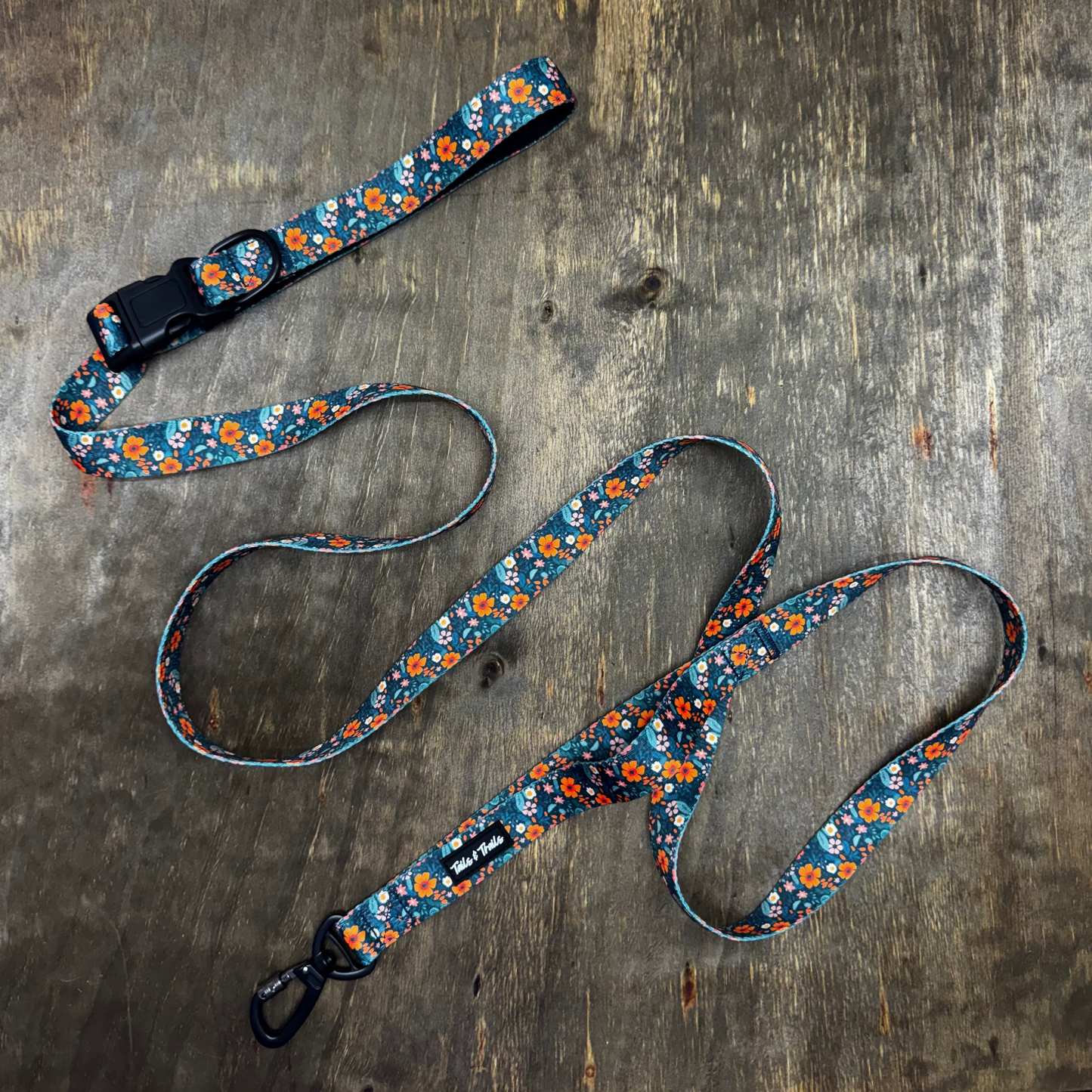 Floral Hands Free Leash